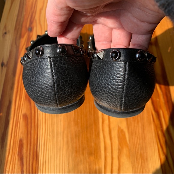 Valentino Garavani Rockstud Black Leather Flats - Picture 7 of 15